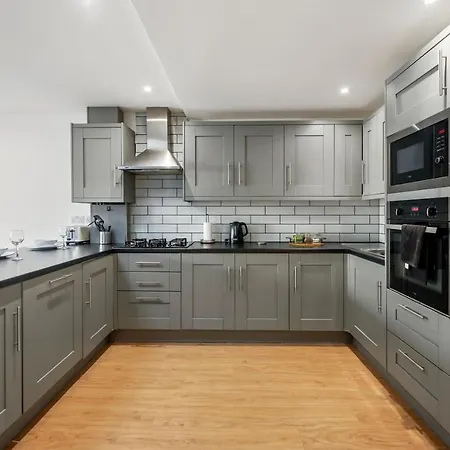 Apartment Boutique Abode - Sleeps 6-parking &garden Bristol