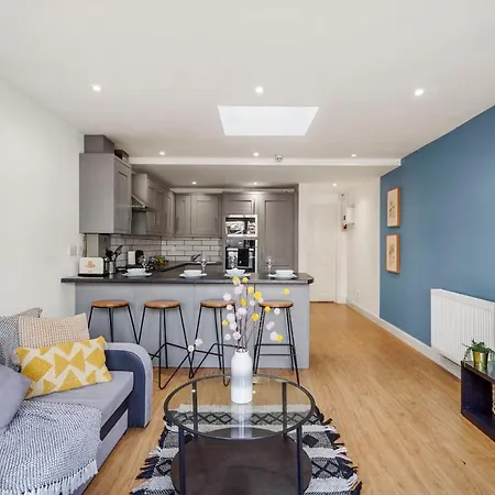 Boutique Abode - Sleeps 6-parking &garden *